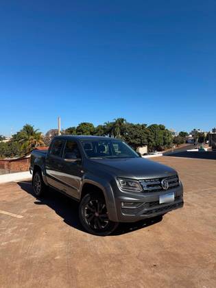 VOLKSWAGEN AMAROK 3.0 V6 TDI DIESEL HIGHLINE CD 4MOTION AUTOMÁTICO VOLKSWAGEN AMAROK 3.0 V6 TDI DIESEL HIGHLINE CD 4MOTION AUTOMÁTICO